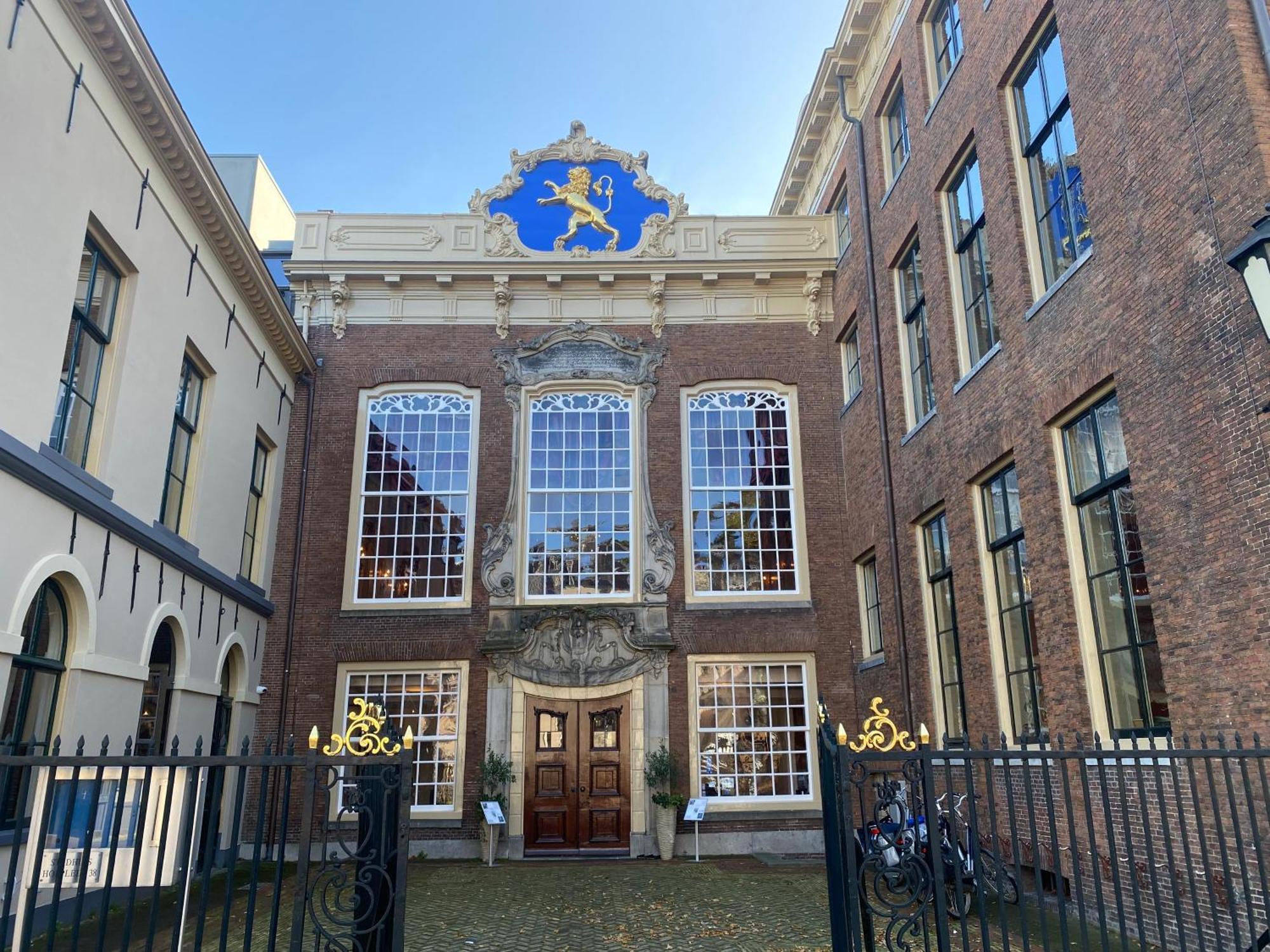 Elegant Appartement In Pakhuis Friesland Centrum Leeuwarden Exteriör bild